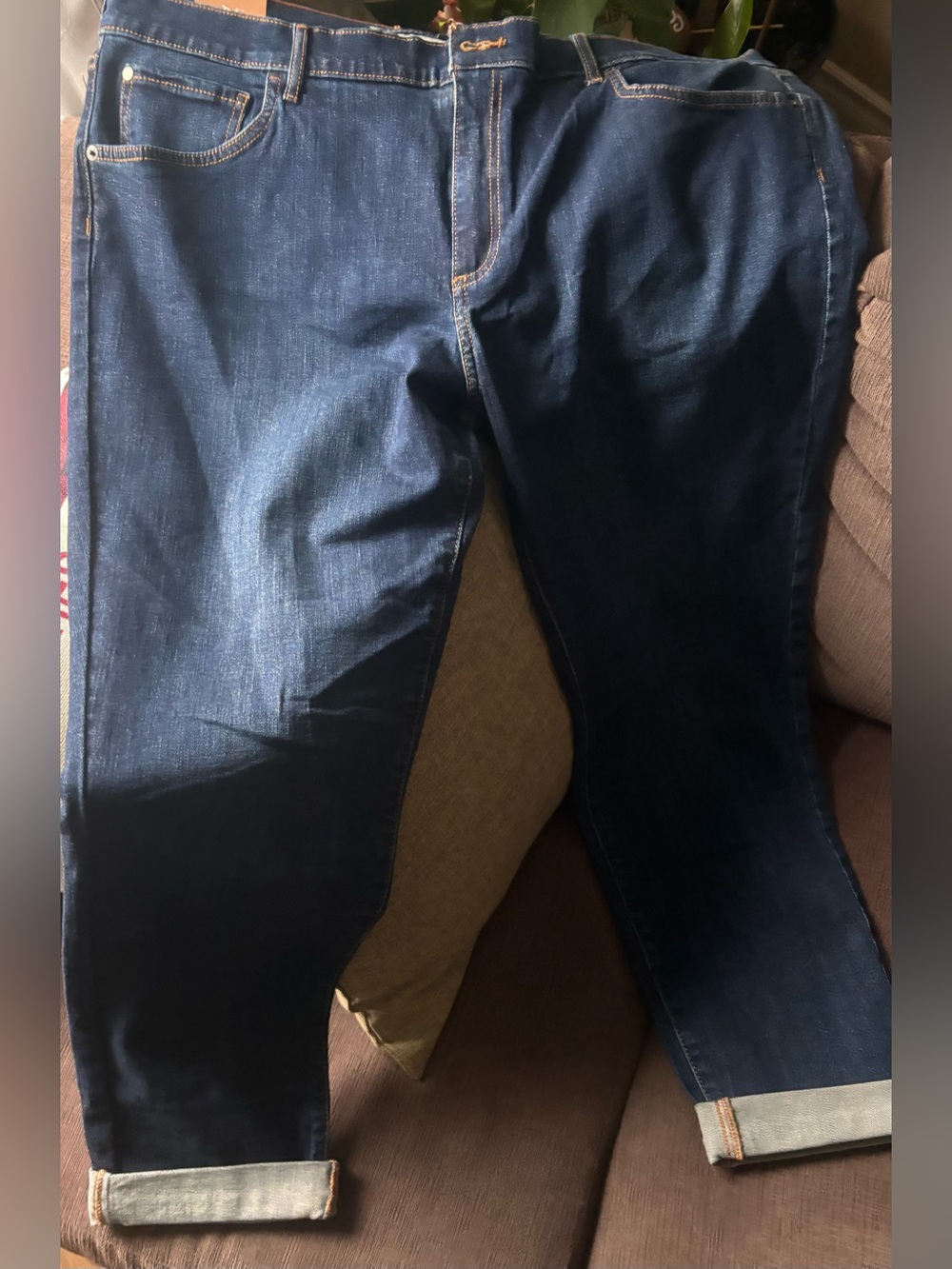 Women’s boyfriend Jean